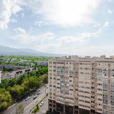 Razmestim В Жк Шахристан На 15 Этаже Almatý Exterior foto