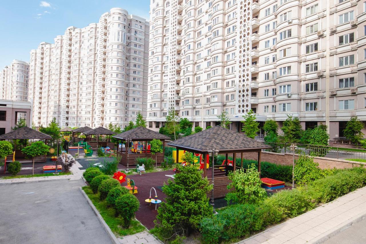 Razmestim В Жк Шахристан На 15 Этаже Almatý Exterior foto